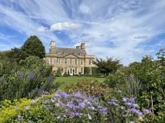 Bourton House Garden